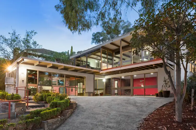 224 Greenslopes Drive, Templestowe Lower VIC 3107