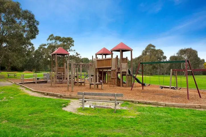 Fifth view of Homely house listing, 8 Anderson Street, Templestowe VIC 3106