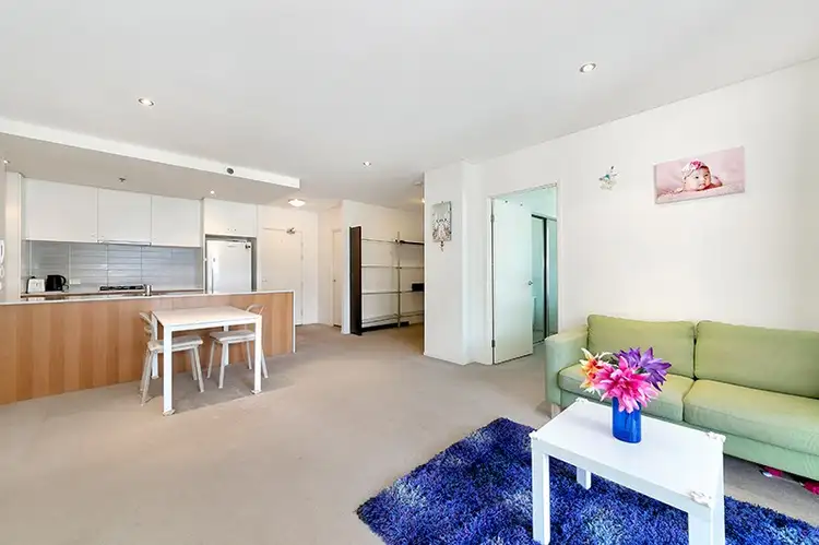 Fifth view of Homely apartment listing, 44/454 Upper Edward Street, Spring Hill QLD 4000