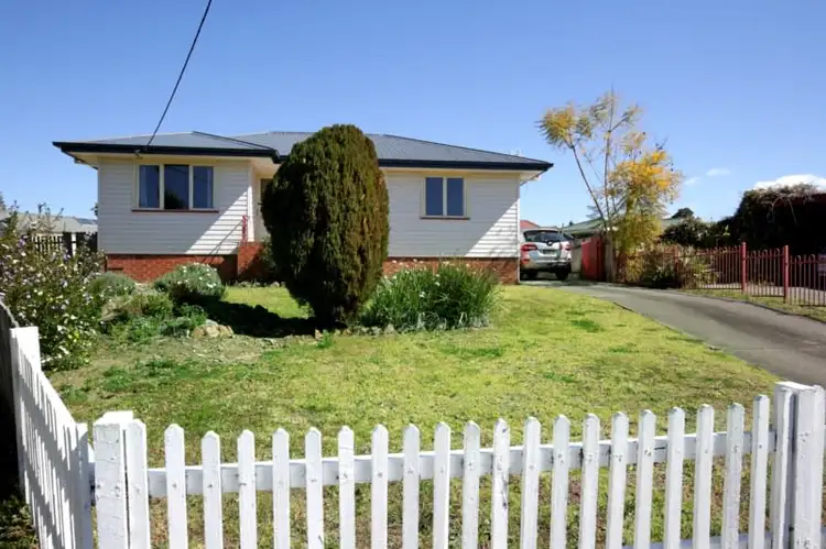 3 Peace Street, Bomaderry NSW 2541