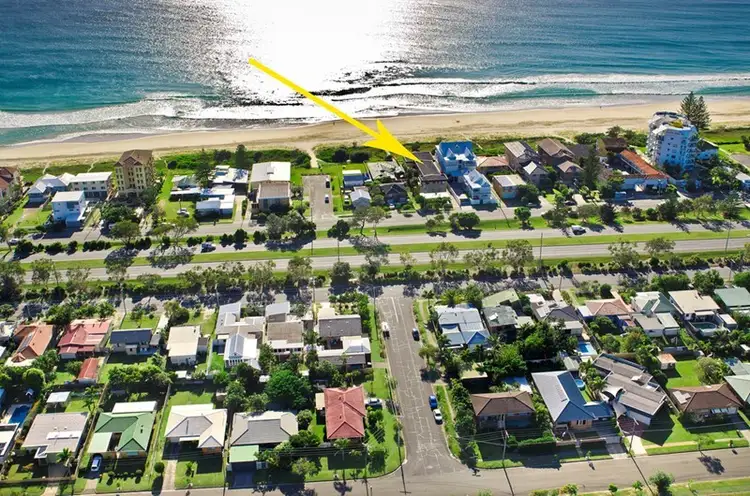 1/293 Golden Four Drive, Bilinga QLD 4225