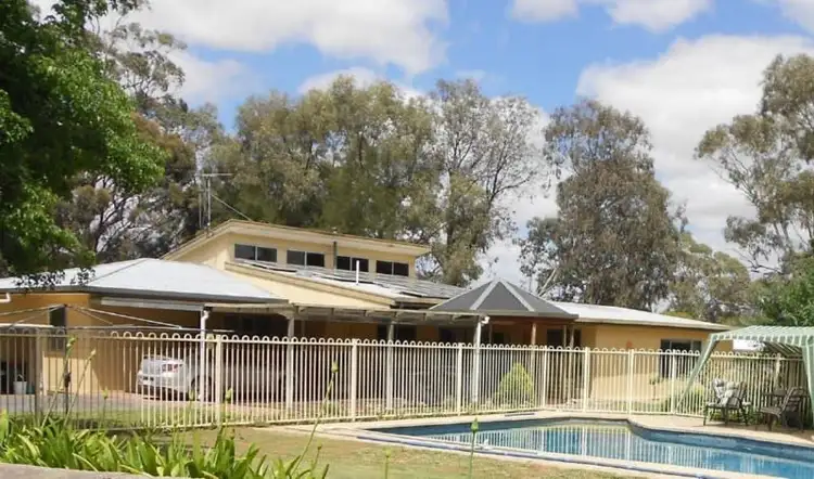 4 Seventh Street, Bordertown SA 5268