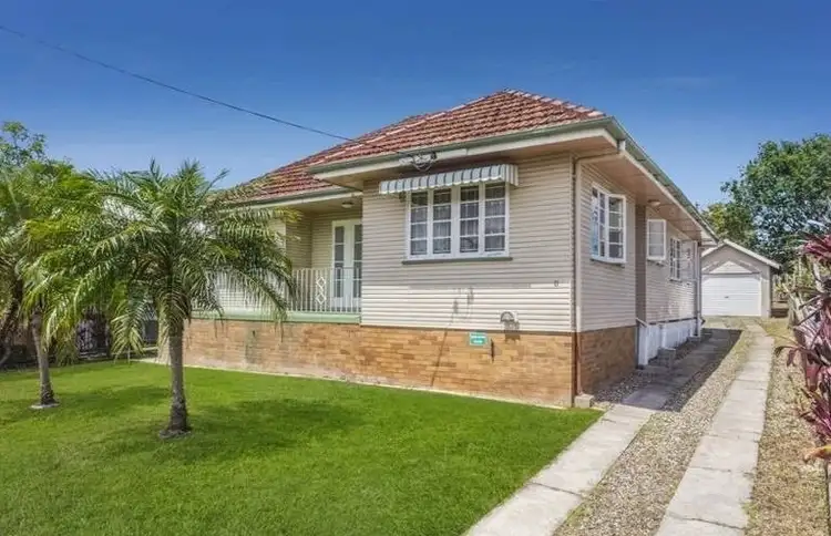 11 Connolly Street, Kedron QLD 4031