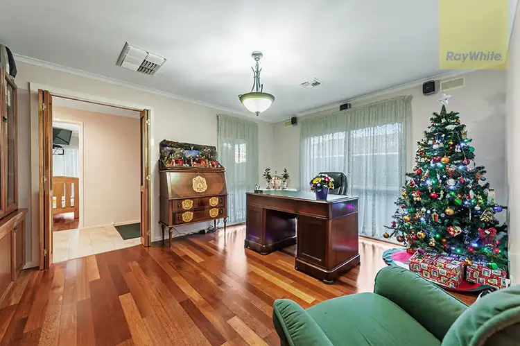 Seventh view of Homely house listing, 11 Sedgefield Place, Craigieburn VIC 3064