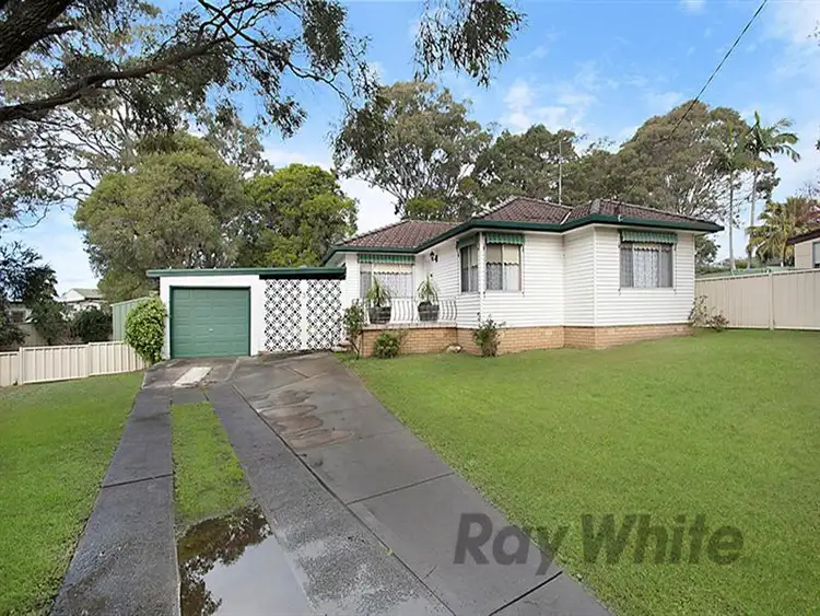 3 Delia Avenue, Budgewoi NSW 2262