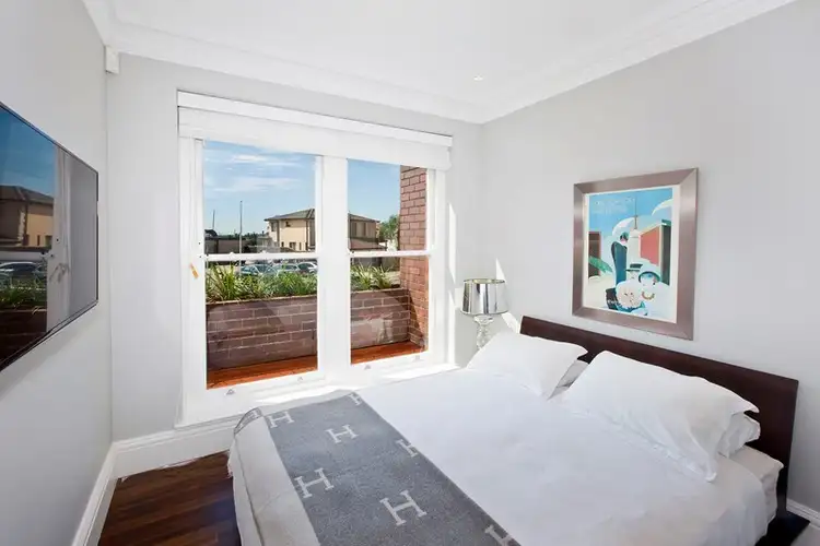 Fifth view of Homely apartment listing, 2/36 Wunulla Road, Point Piper NSW 2027