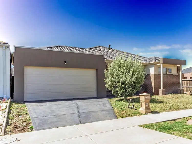 Third view of Homely house listing, 27 Woolybush Drive, Tarneit VIC 3029