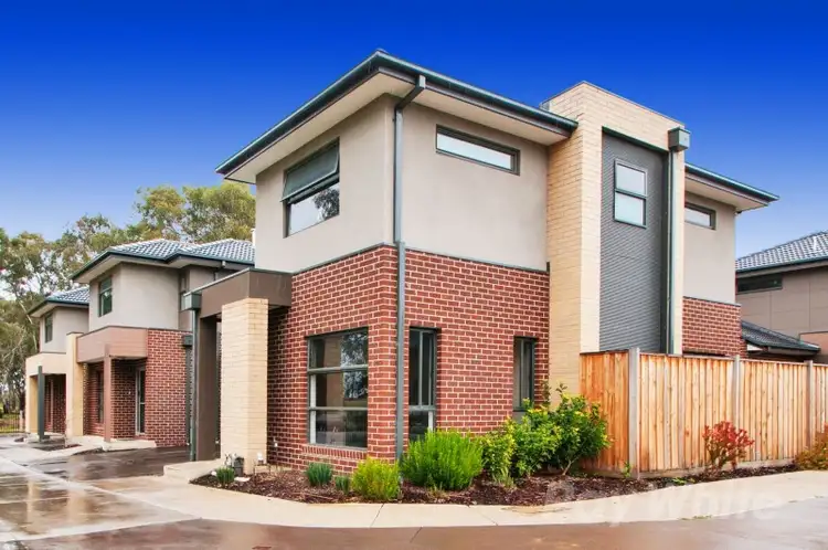 Second view of Homely house listing, 47 BURSSI Circuit, Doreen VIC 3754