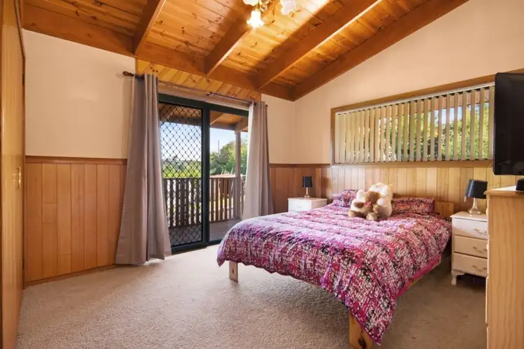 Fifth view of Homely house listing, 10 East Barrack Street, Deloraine TAS 7304