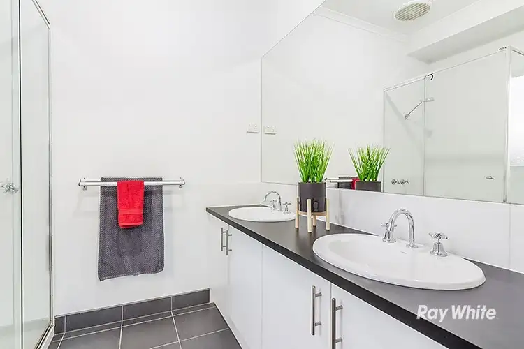 Seventh view of Homely house listing, 2 Gregson Grove, Lyndhurst VIC 3975