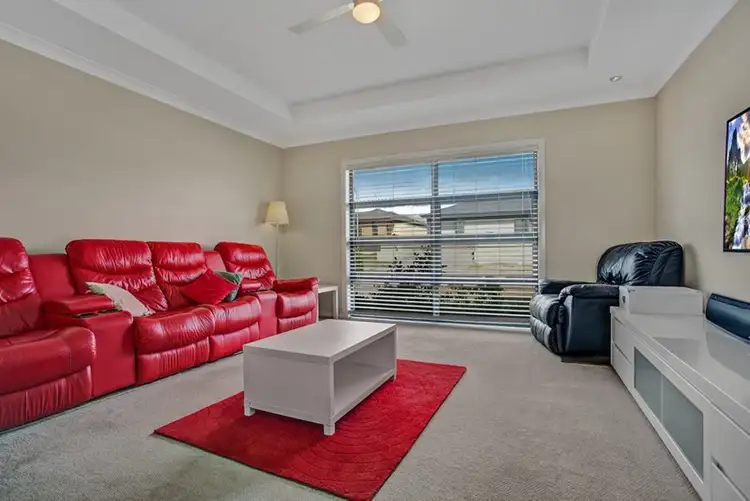 Second view of Homely house listing, 27 Kelly Circle, Rutherford NSW 2320