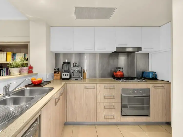 Seventh view of Homely apartment listing, 304/51 Hope Street, Spring Hill QLD 4000