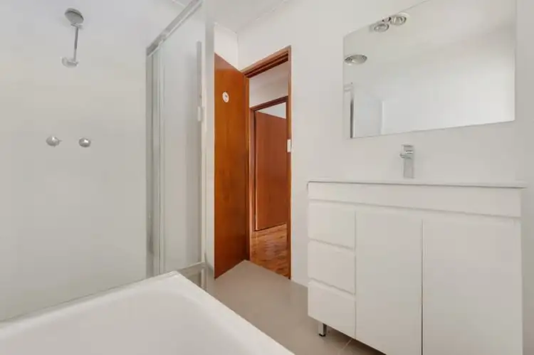 Seventh view of Homely house listing, 2 Wilfrid Street, Macquarie Fields NSW 2564