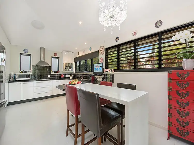 Third view of Homely house listing, 18 Majorca Place, Parrearra QLD 4575