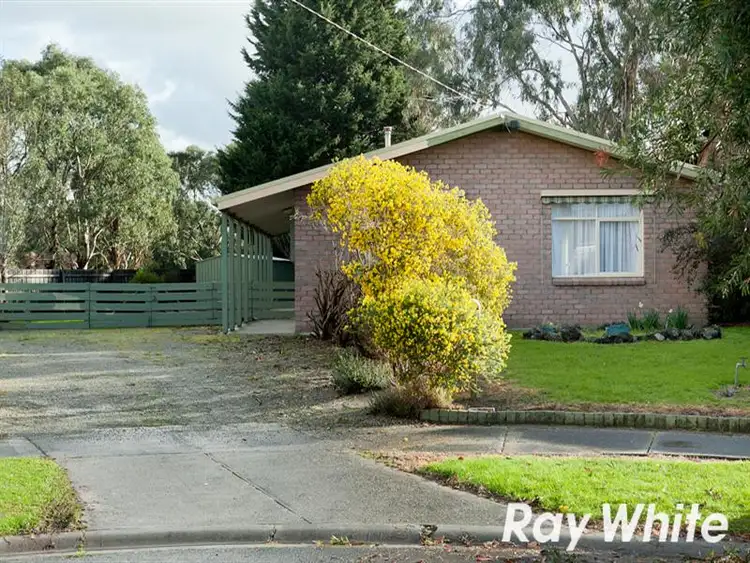 6 Banbury Court, Somerville VIC 3912