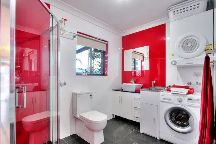 Sixth view of Homely house listing, 10 Stormbridge Court, Daisy Hill QLD 4127