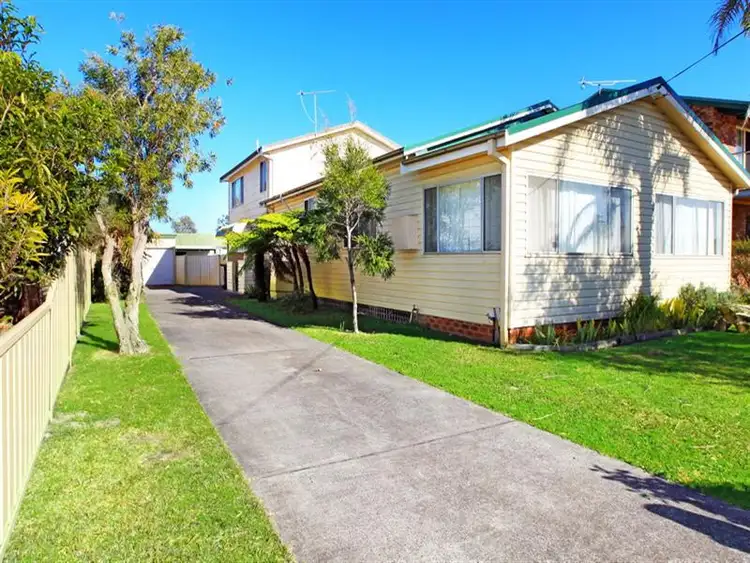 69 Haiser Road, Greenwell Point NSW 2540