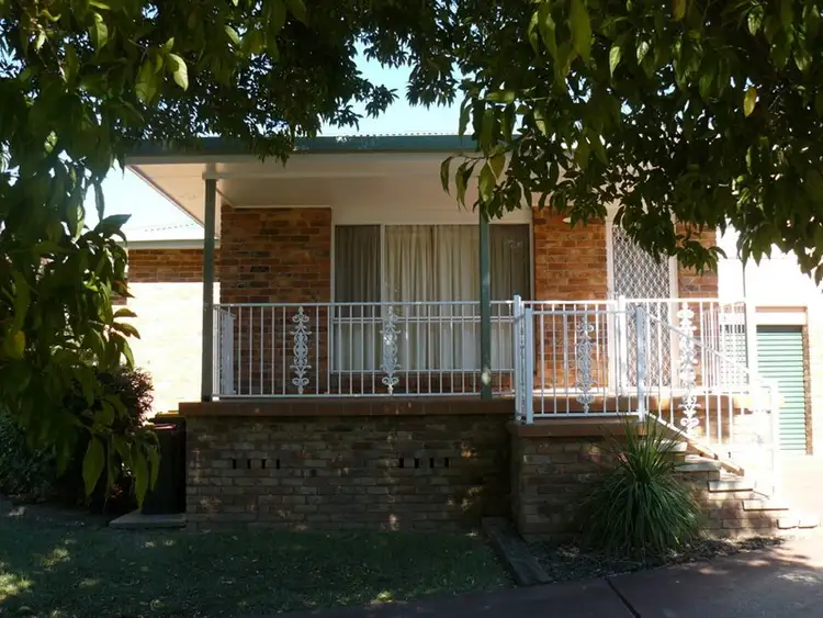 1/27 Balo Street, Moree NSW 2400