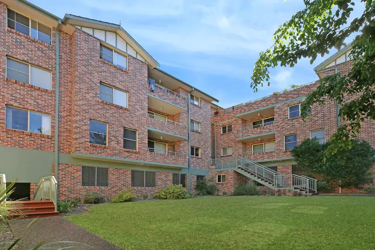 10/14-18 Railway Crescent, Jannali NSW 2226