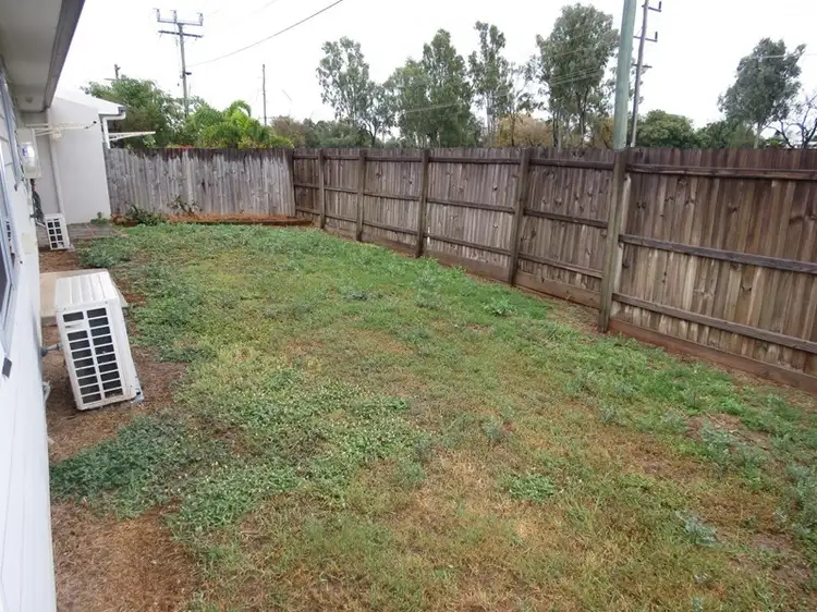 Fifth view of Homely unit listing, 2, 15-17 Roberts St "Willow Rise", Emerald QLD 4720
