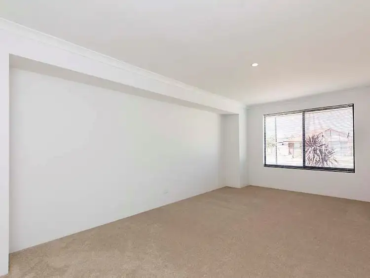 Fourth view of Homely house listing, 21 Dulles Way, Clarkson WA 6030