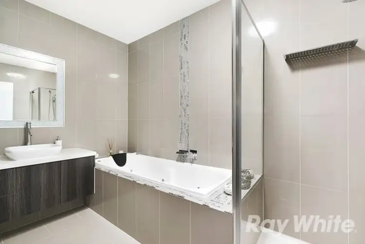 Fifth view of Homely townhouse listing, 1/35 Lemana Crescent, Mount Waverley VIC 3149