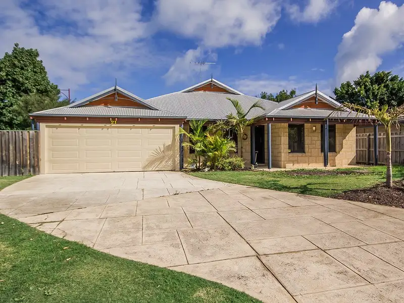 Main view of Homely house listing, 21 Chantilly Circuit, Meadow Springs WA 6210