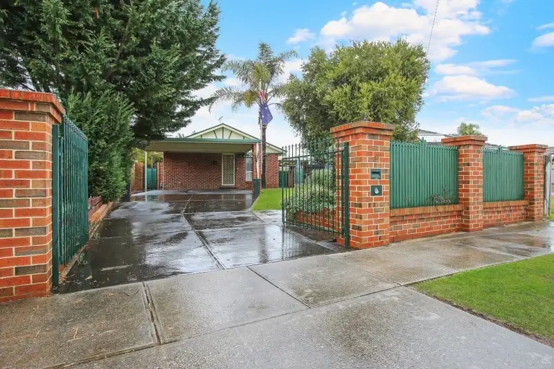 Main view of Homely house listing, 35 Nicole Crescent, Wodonga VIC 3690
