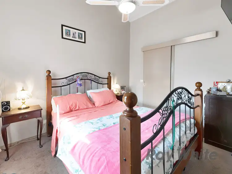 Second view of Homely house listing, 3/17 Commercial Road, Benalla VIC 3672