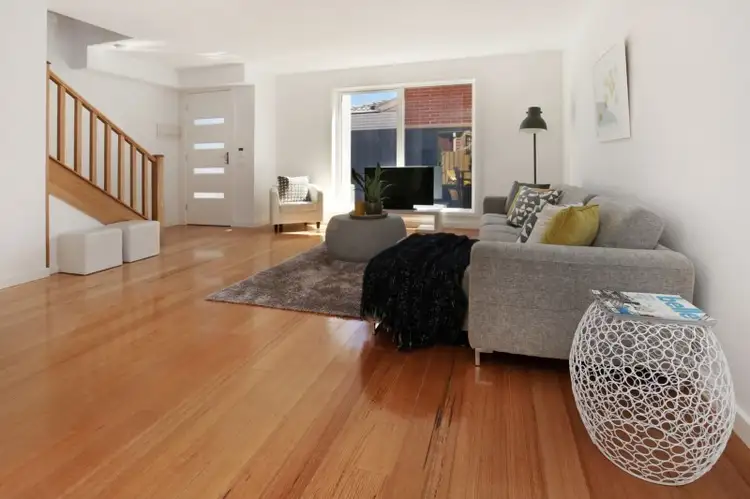 Fourth view of Homely townhouse listing, 2/318 Bell Street,, Coburg VIC 3058
