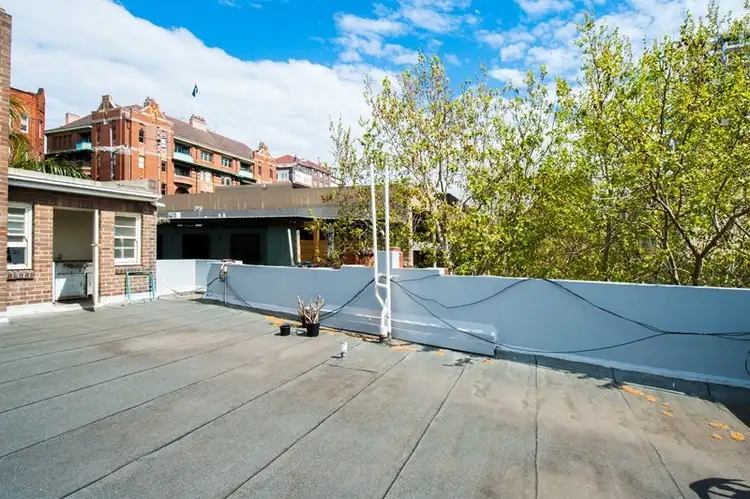Third view of Homely studio listing, 31/3 Crick Avenue, Potts Point NSW 2011