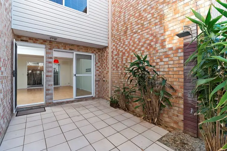 5/452 Coolangatta Road, Tugun QLD 4224