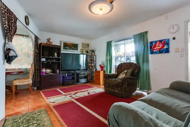 Second view of Homely house listing, 76 Manburgh Terrace, Darra QLD 4076
