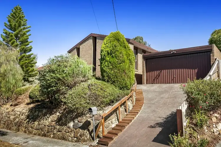 5 Finch Street, Doncaster East VIC 3109