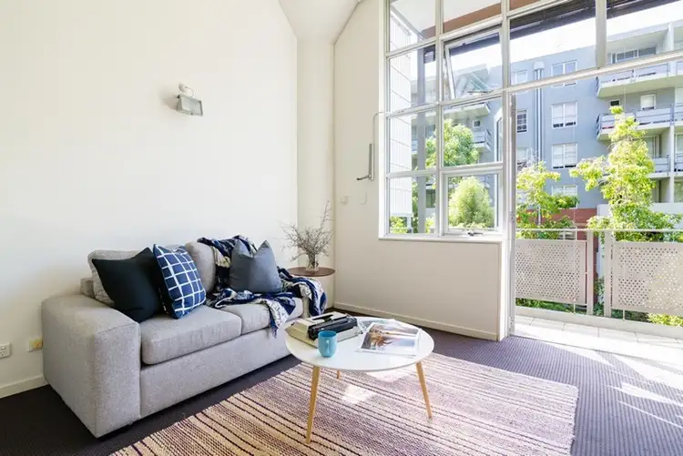Main view of Homely unit listing, 32/15-19 Boundary Street, Darlinghurst NSW 2010