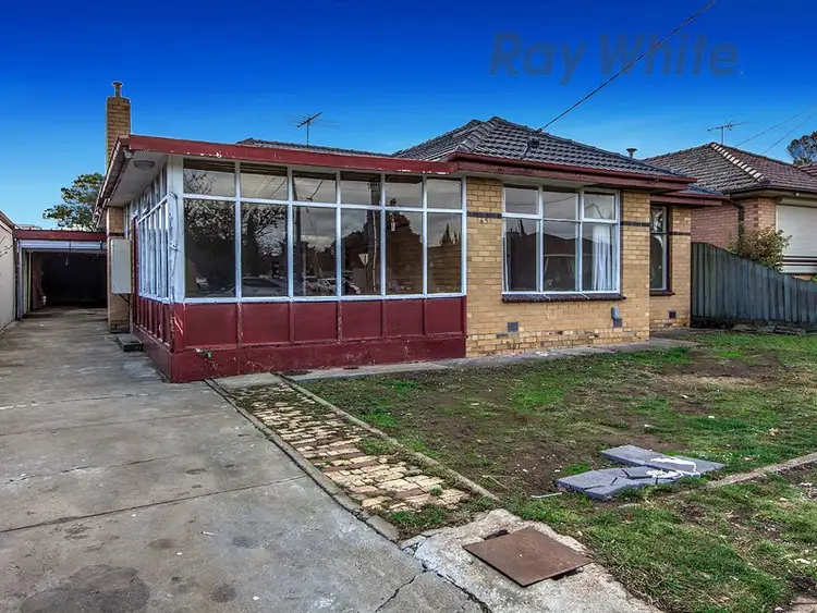 65 Stradbroke Drive, St Albans VIC 3021