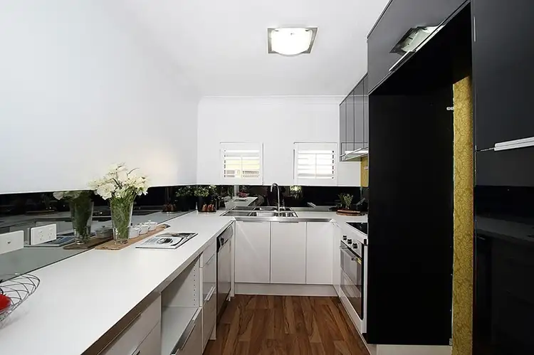 Second view of Homely townhouse listing, 6/101 Richmond Road, Morningside QLD 4170