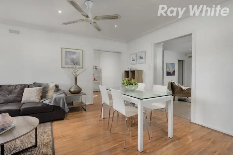 Fifth view of Homely house listing, 9 Fleetwood Court, Gladstone Park VIC 3043