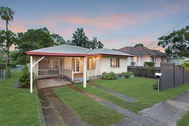 60 Marshall Road, Holland Park West QLD 4121