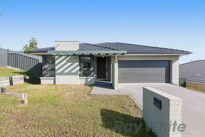 14 Raleigh Street, Cameron Park NSW 2285