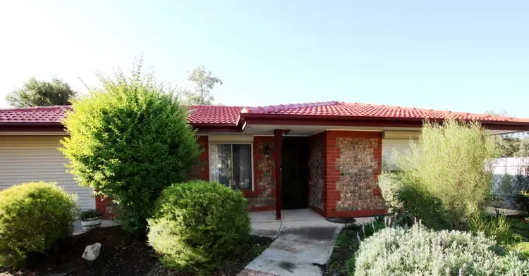 4 Vivian Cock Street, Berri SA 5343