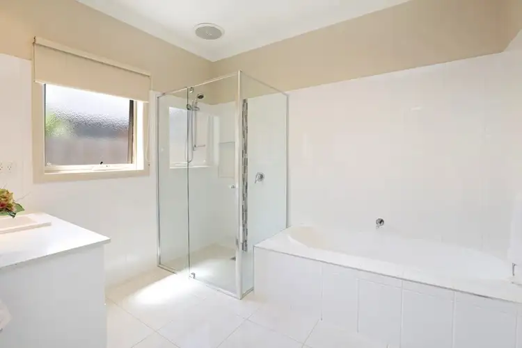 Fifth view of Homely house listing, 10 Krisanway Drive, Marshall VIC 3216