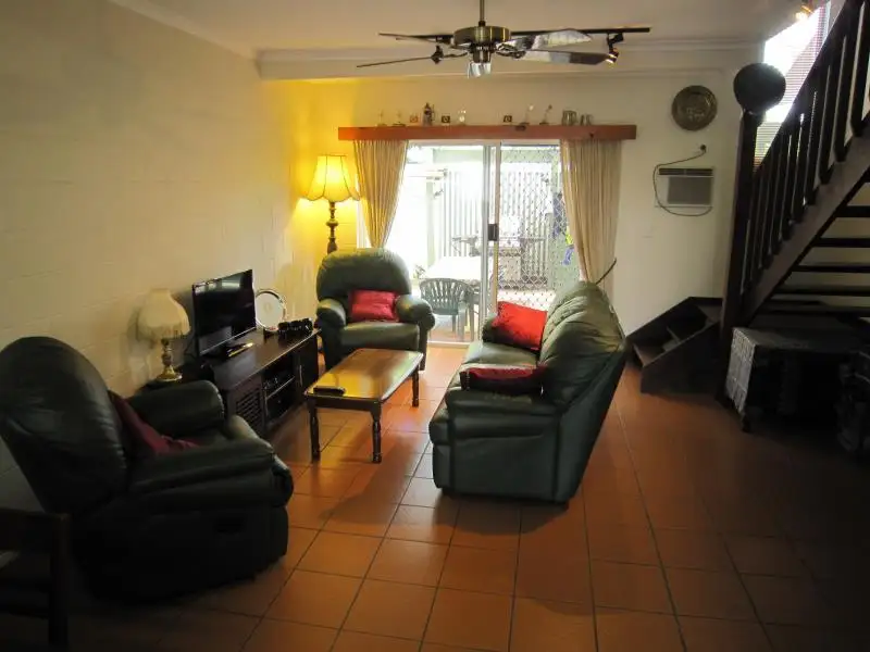 Main view of Homely townhouse listing, 15/16 Mount Peter Road, Edmonton QLD 4869