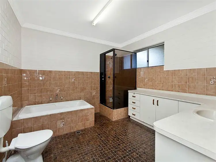 Fifth view of Homely house listing, 12 Adelaide Place, Shellharbour NSW 2529
