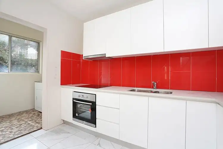 17 Pye Street, Westmead NSW 2145