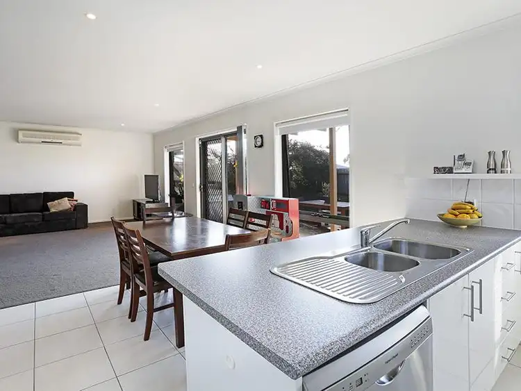 Fourth view of Homely unit listing, 1/146 Barwarre Road, Grovedale VIC 3216