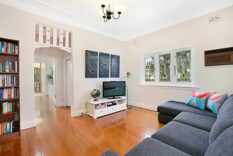 4 Myalora Street, Russell Lea NSW 2046