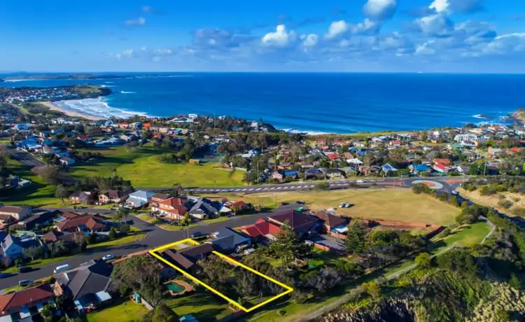80 Barton Drive, Kiama Downs NSW 2533