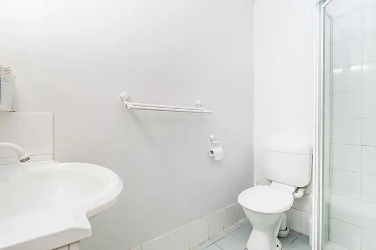 Fifth view of Homely apartment listing, 355/85 Deakin Street, Kangaroo Point QLD 4169