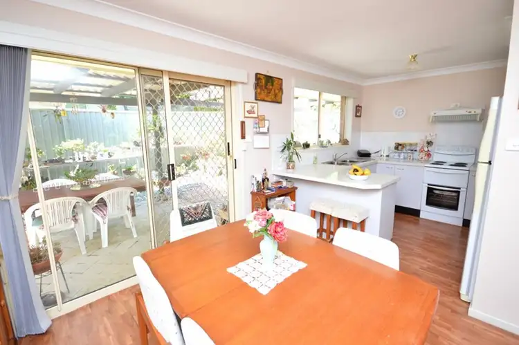 Sixth view of Homely villa listing, 2/7 Griffith Aveune, Coffs Harbour NSW 2450